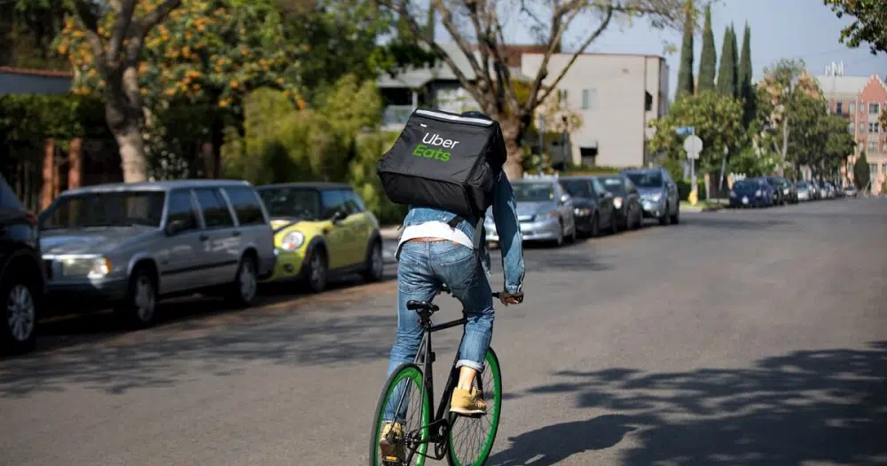 devenir un livreur Uber Eats